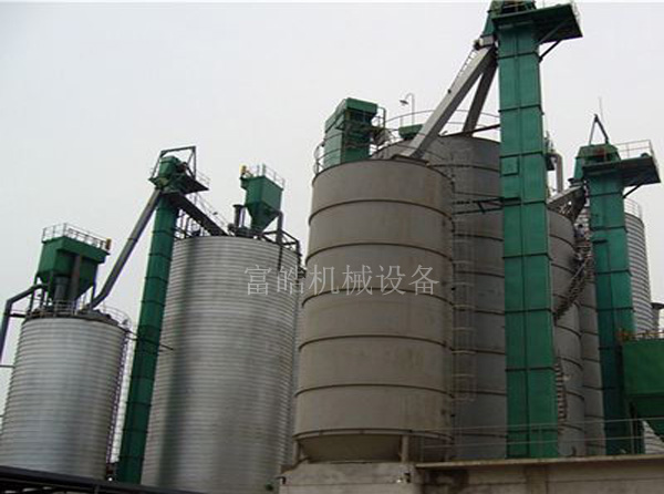 提升機(jī)耐火材料使用現(xiàn)場(chǎng)